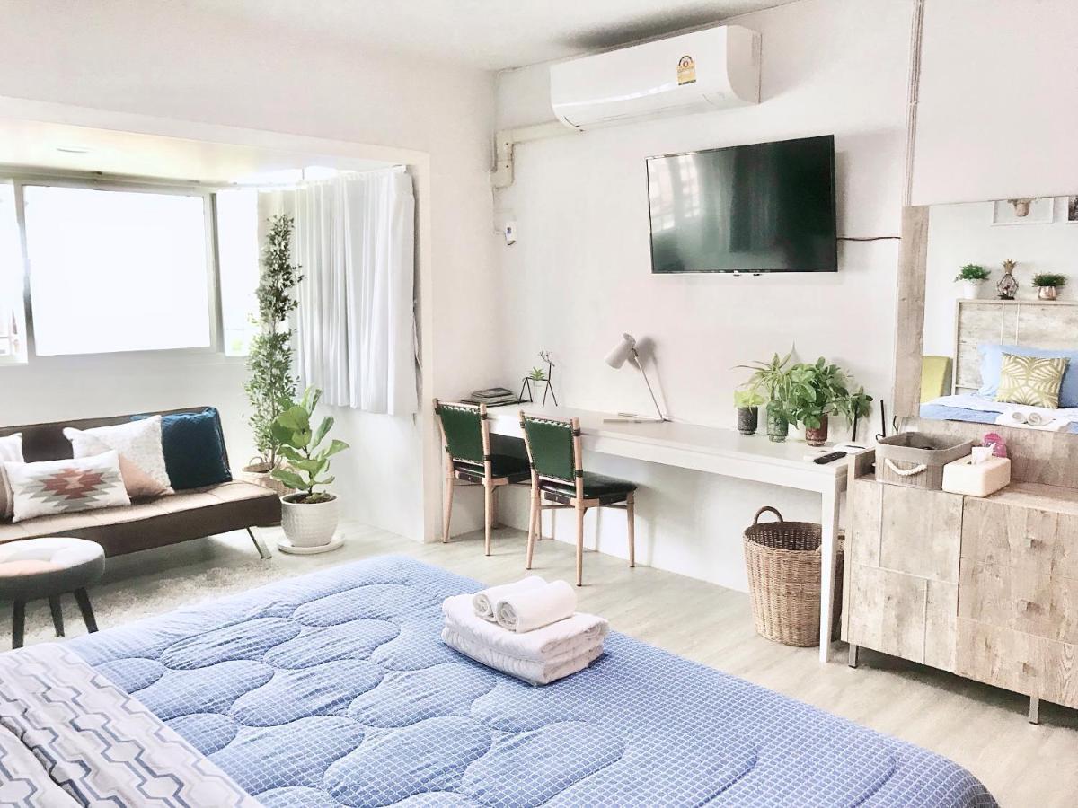 Cozy A At Nimman Studio Room In Condominium Chiang Mai Exterior photo